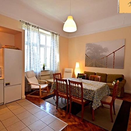 Apartament Dworski Przemysl Exterior photo
